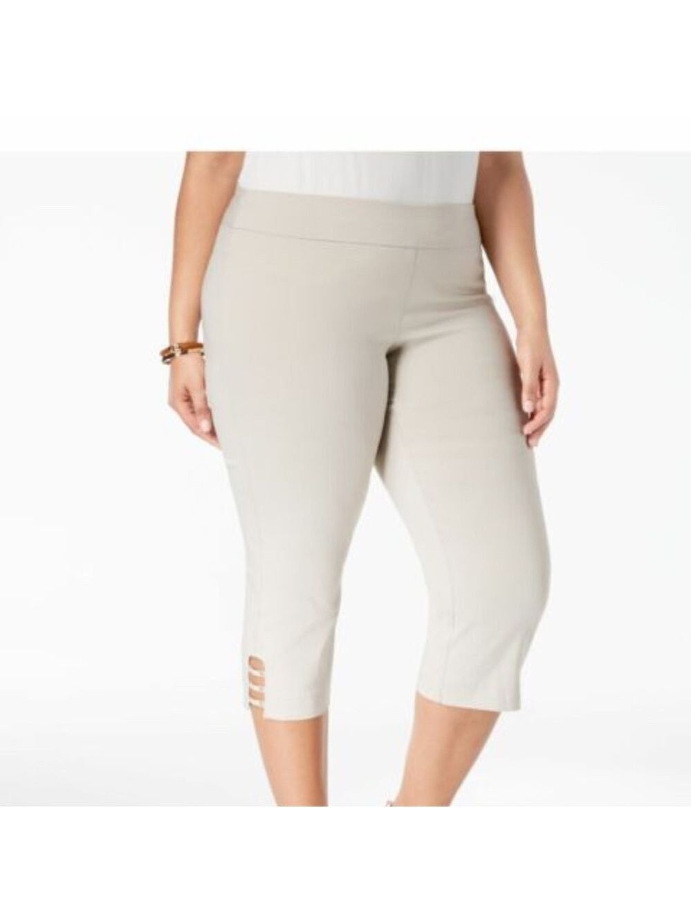 JM Collection Plus Size Capri Pants